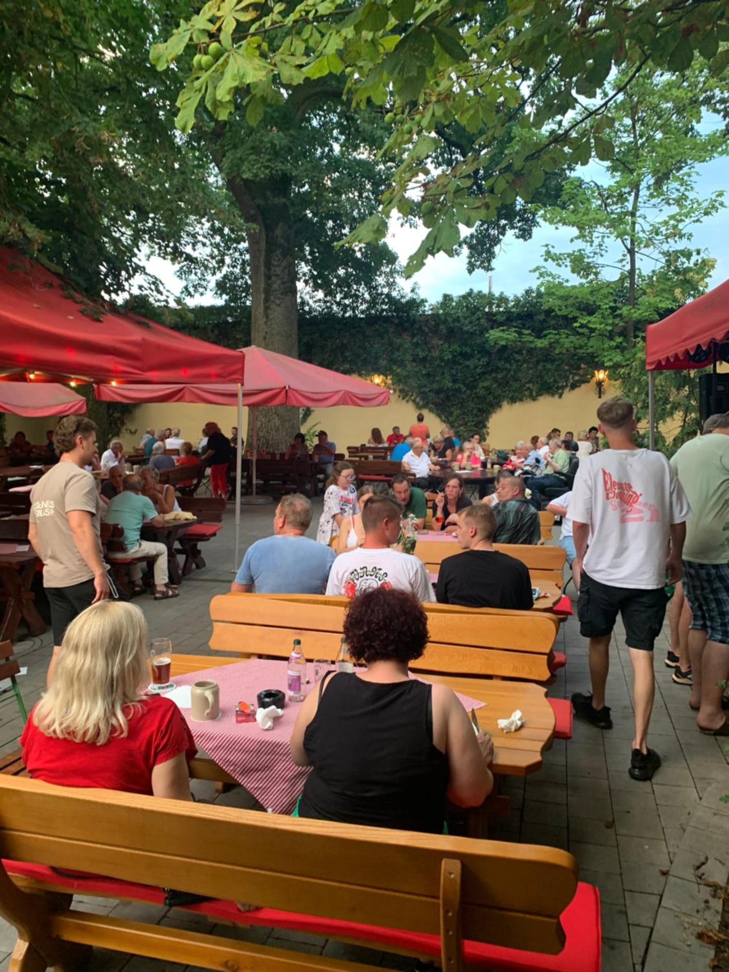 Brauerei Gasthof Kraus Hirschaid Zewnętrze zdjęcie